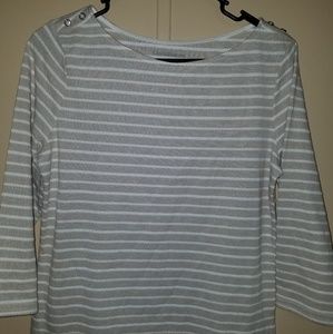 Woman's 🌺small casual or professional top